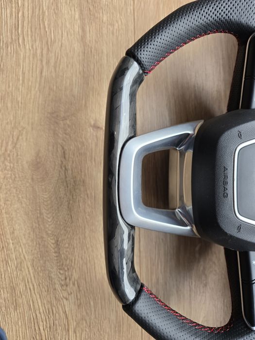 Kierownica carbon forged  audi tuning a3 a4 a5 a6 a7 a8 q3 q5 q7