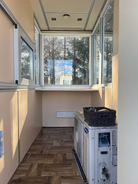 Portierka, stróżówka, kontener, budka z klimatyzacją