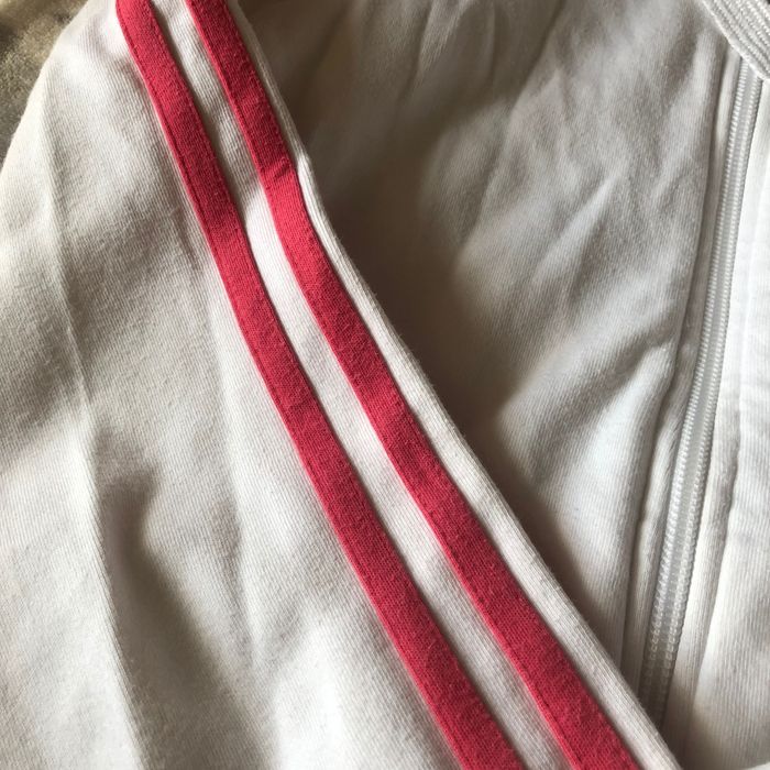 Biała bluza Adidas