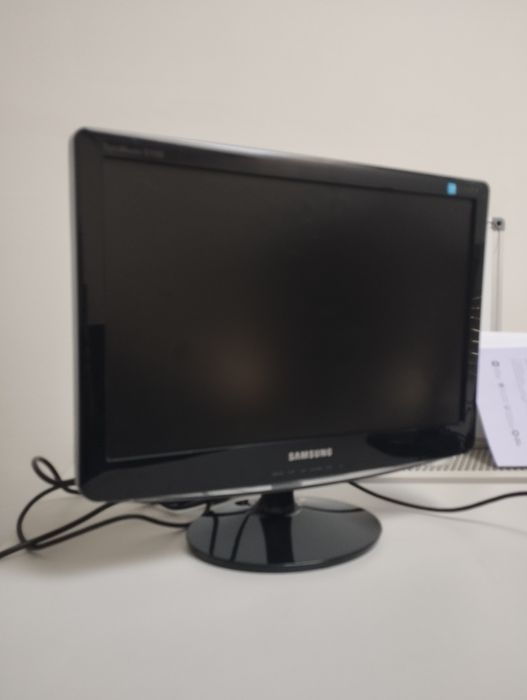 Monitor Samsung B1930 NW