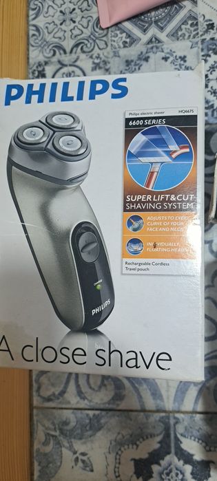 Машинка  Philips 6600 з відкідним тримером