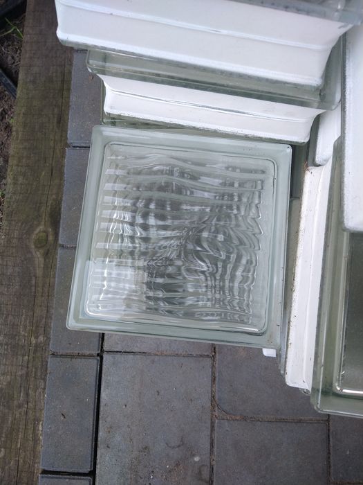 Sprzedam luksfery przezroczyste