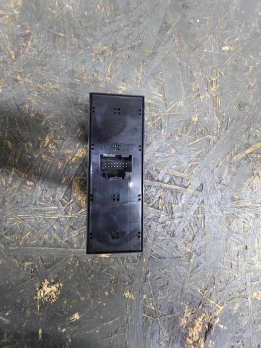 Panel Elektrycznych Szyb Opel Antara I FL 202.007.455