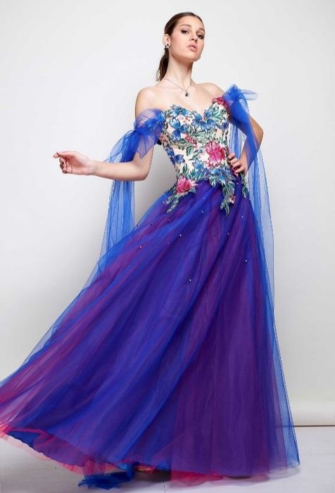 Sukienka wieczorowa studniówkowa sylwestrowa ślubna