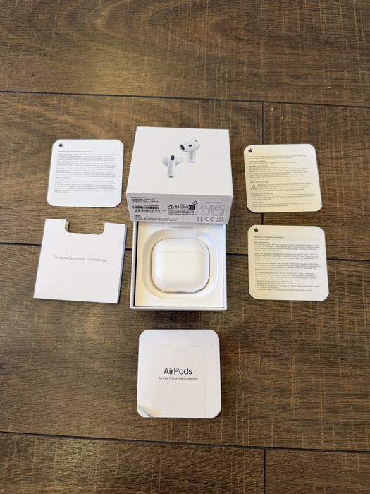 Air Pods 4 ( Оригінал Б/у )
