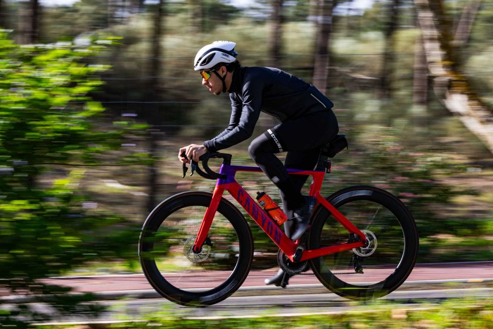 Canyon Aeroad CF SLX 7 Disc eTap
