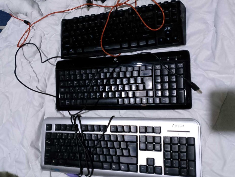 клавиатуры (описание) цена за всё.