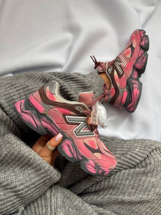 Кросівки жіночі N B 9060 Custom Pink