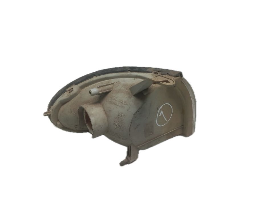 Pisca frente esquerdo HYUNDAI Accent I (X3)