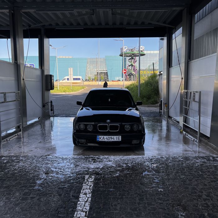 Продам BMW E34 1992р 2.5л
