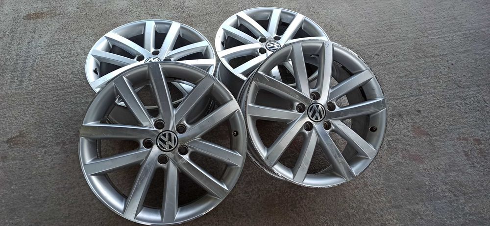 VW GOLF V VI VII 5K0 TOURAN 7,5x18 ET51 OE Vancouver