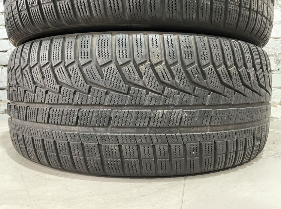 Зимові шини Hankook 255/45 r20