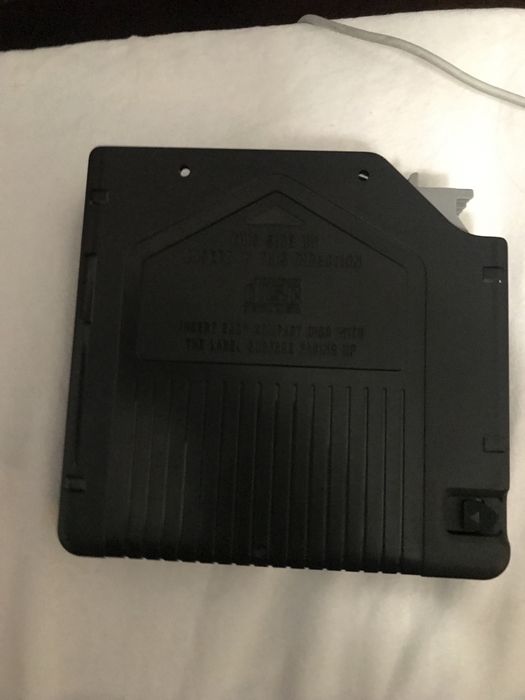 Caixa cds bmw serie 7 E38