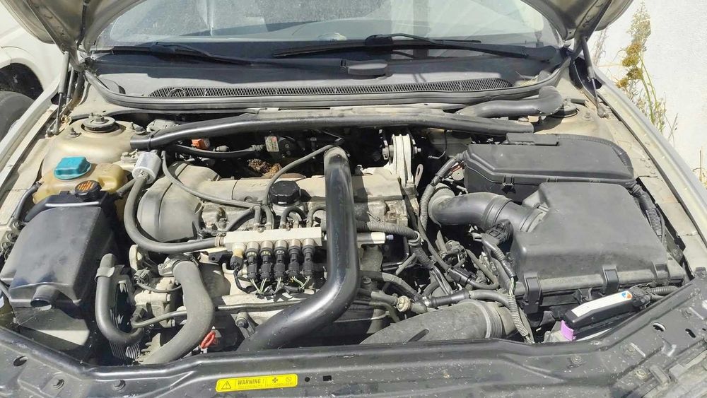 Carrinha Volvo V70 T5 turbo 250cv GPL 7€ 100km Ipo até 2018, distribuição completa e revisão em dia