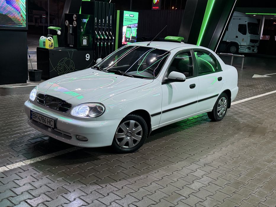 Продам Ланос на автомате 16г