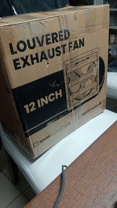 Extrator Industrial HG FAN 12" (300mm)  C/ Interruptor ON/OFF e Grelha