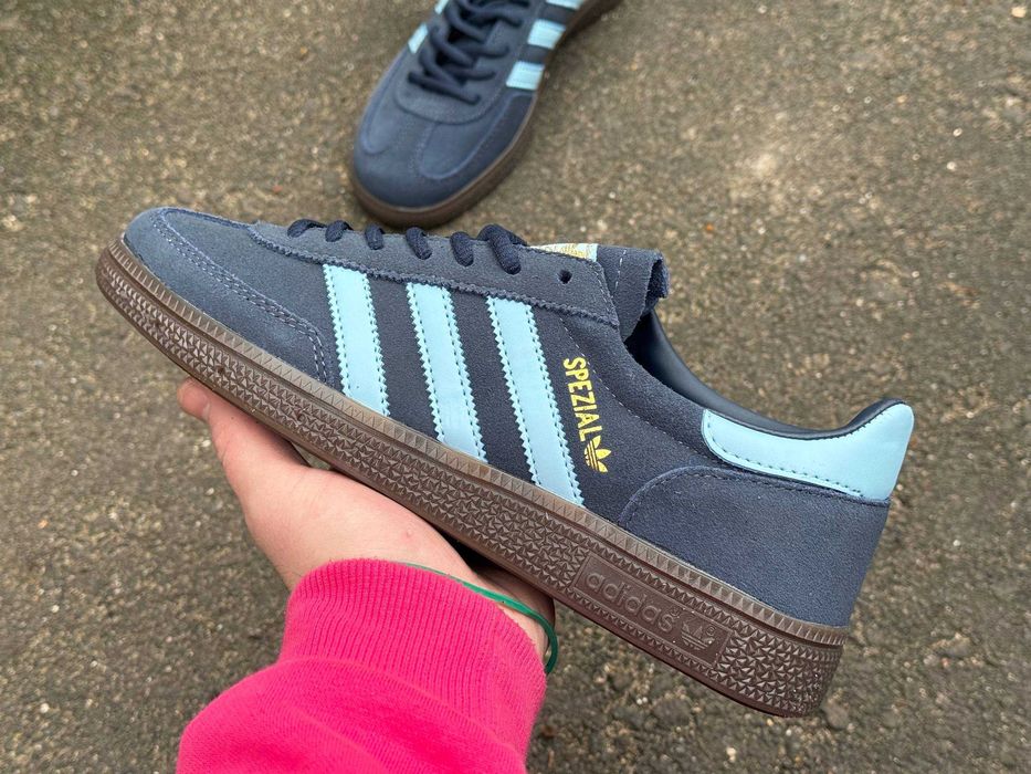 adidas spezial багато кольорів