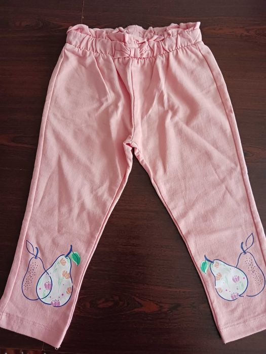 Spodnie dla dziewczynki r.92