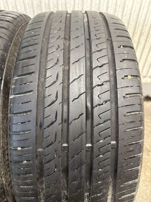 225/50 R17 2 sztuki Barum