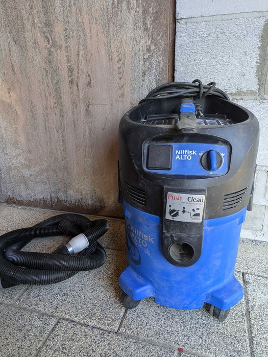 Odkurzacz budowlany Nilfisk