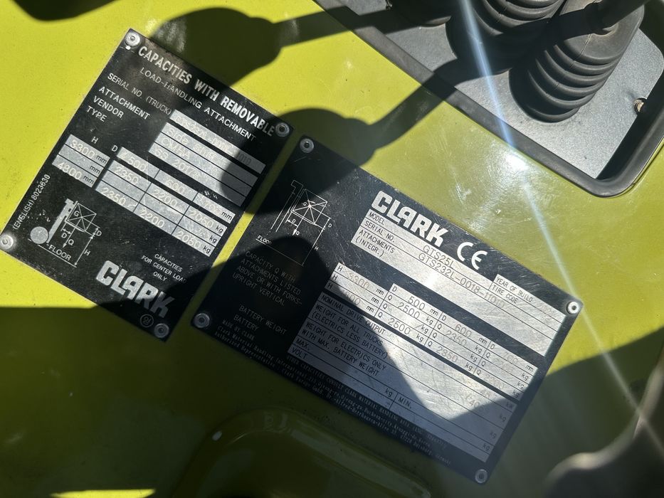 Wózek Widłowy Clark GTS25 jak nowy