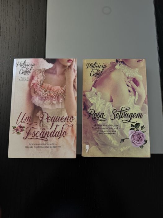 Varios livros em bom estado.