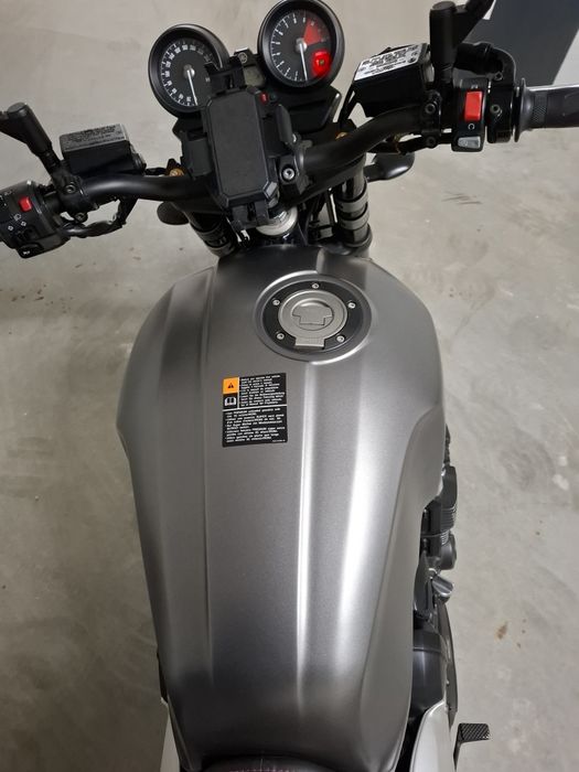 Yamaha XJR 1300 ano 2017