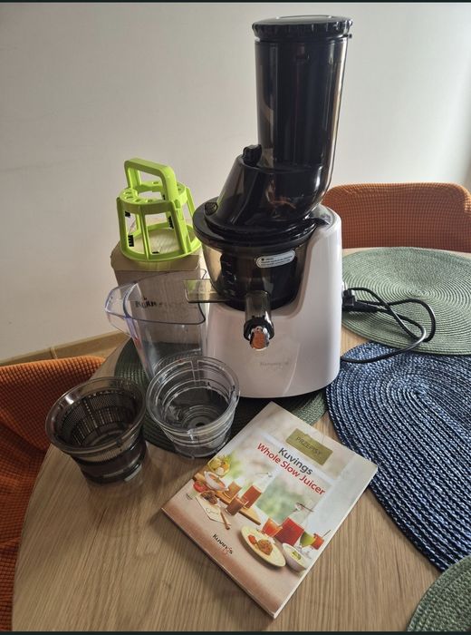 Wyciskarka wolnoobrotowa Kuvings C9500
