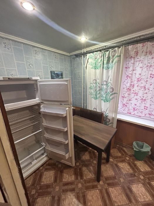 Продам 3-кімнатну квартиру з лоджею.