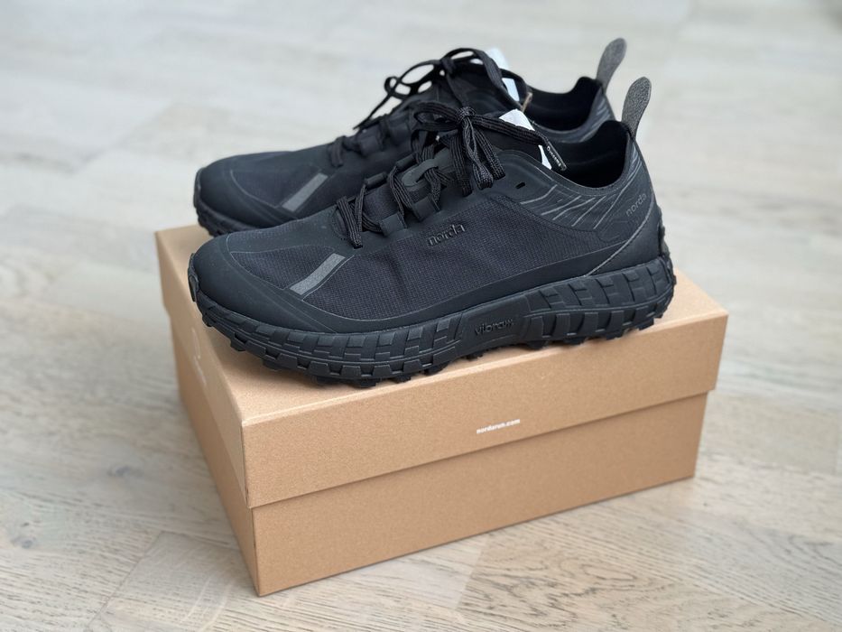 кросівки Norda 001 us 9.5