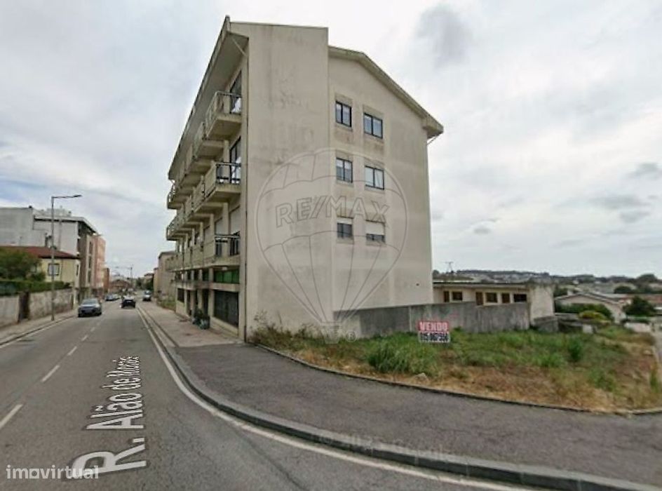Apartamento T3 para venda — S. João Da Madeira, Aveiro