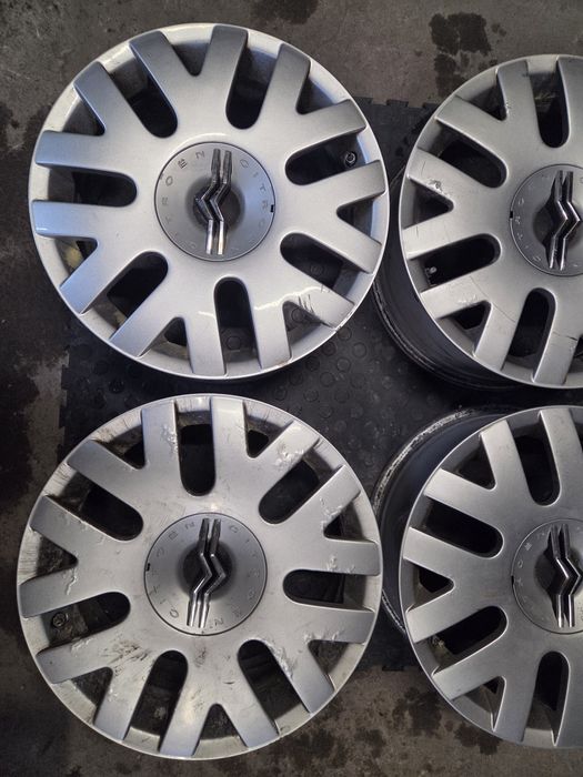 Felgi Aluminiowe 5x108 7Jx17 ET32 Citroen C4 C5 Peugeot 308
