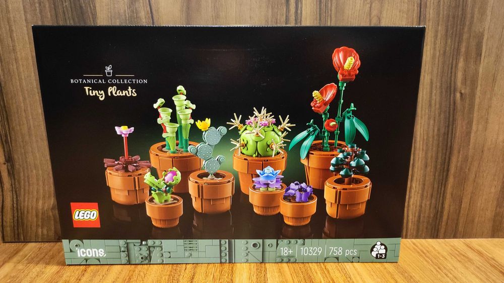 Lego Botanical- 11501, 11374, 10348, 10311, 10313, 10328, 10329, 10370