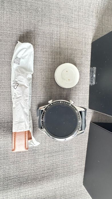 Smartwatch Huawei GT2, usado, bem conservado.