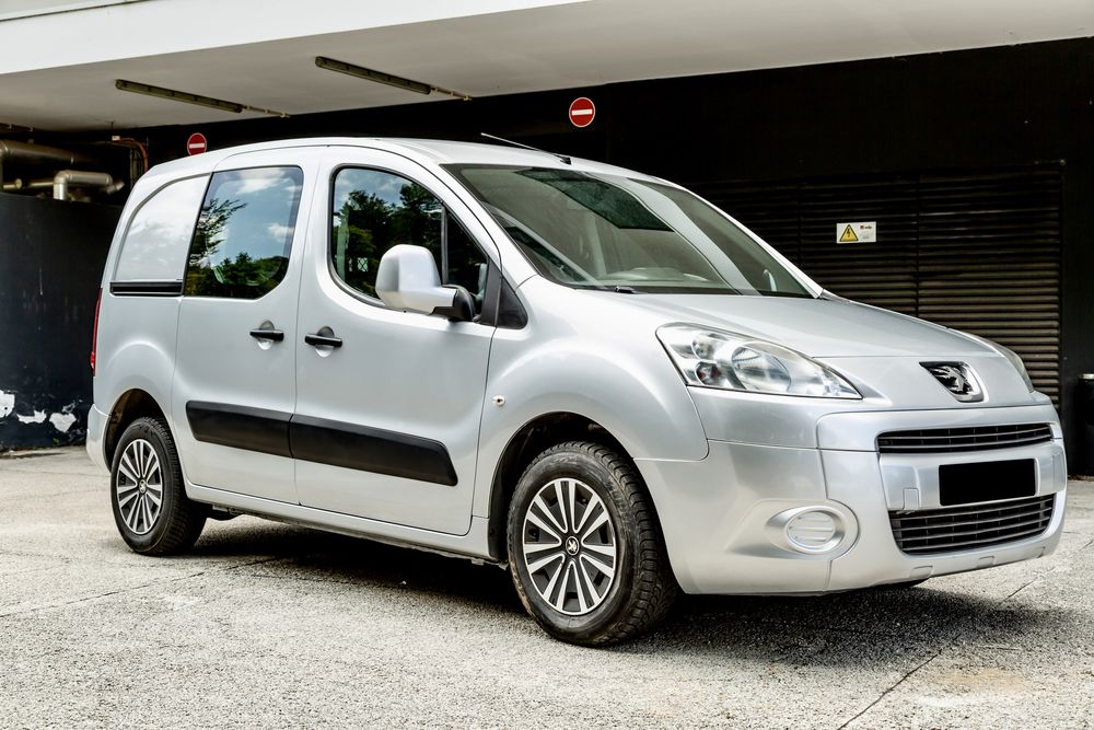 Peugeot Partner Office 1.6 90cv 3 lugares