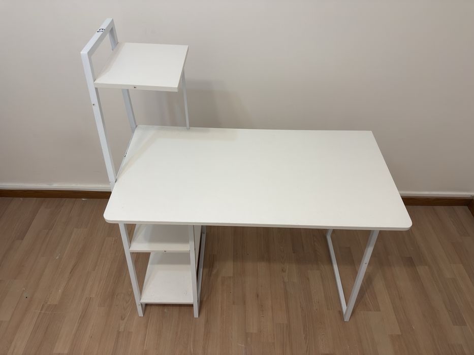 Secretária de escritório (100x50cm)