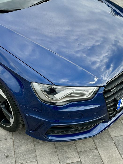 Audi A3 Sportback Audi A3 Sportback S-line QUATTRO