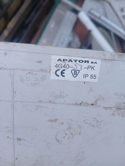 Włącznik krzyżowy