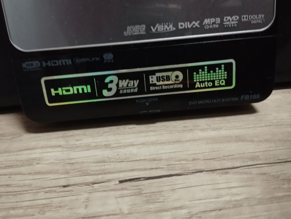 Mini Wieża LG DVD Micro HI-FI System FB 166