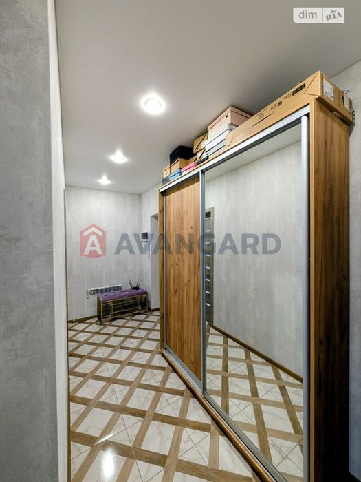 Продам 1-к Квартиру Ленінський Район