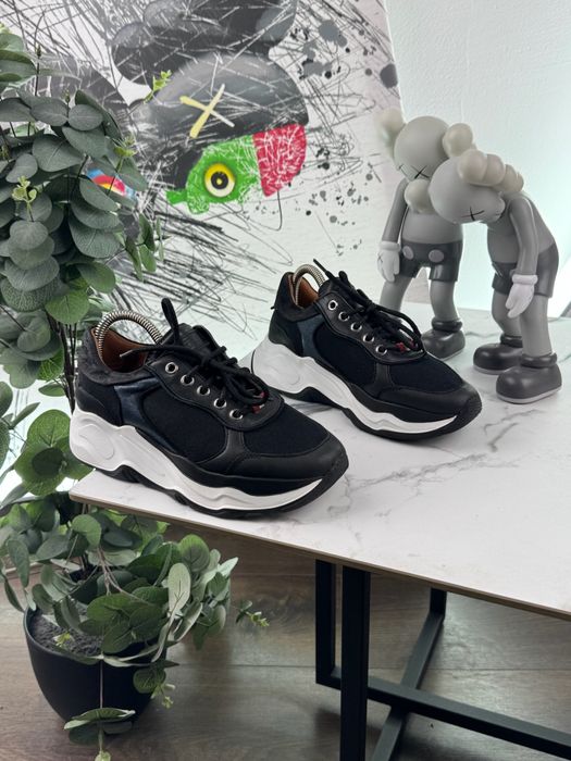 Кросівки шкіряні Bally 36 розмір Е11629
