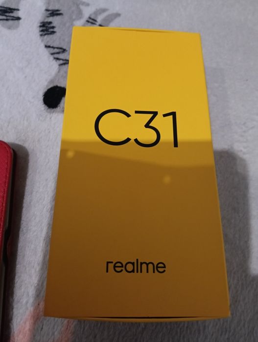 Telefon realme c31.