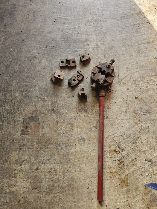 TARRAXA MANUAL ( Abre roscas)