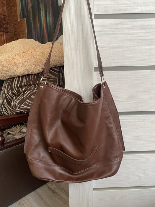 Шкіряний шопер в гарному стані ,як новий !