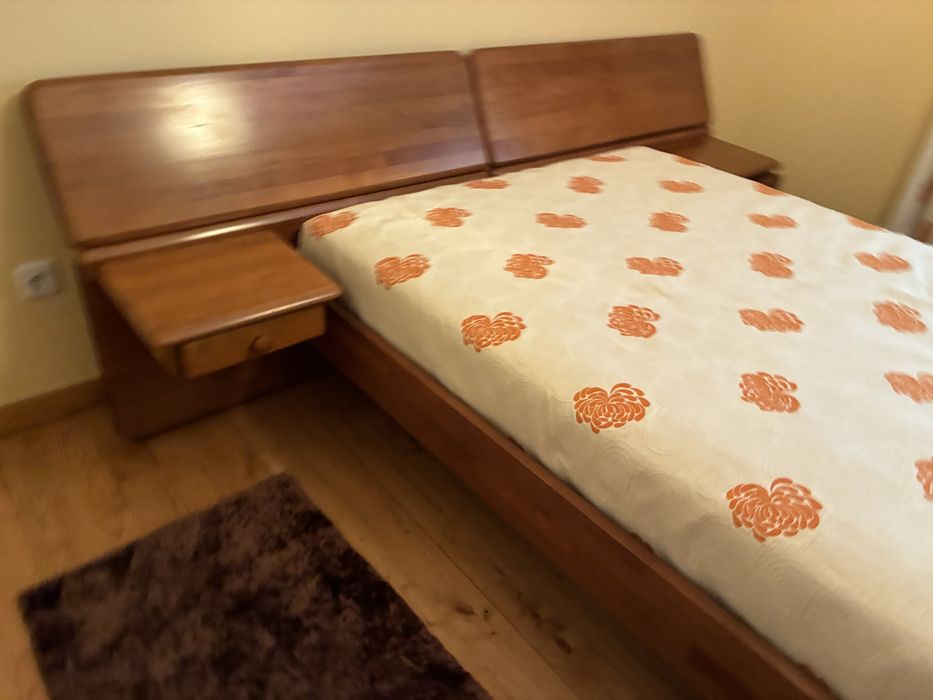 Cama com estrado CERNE