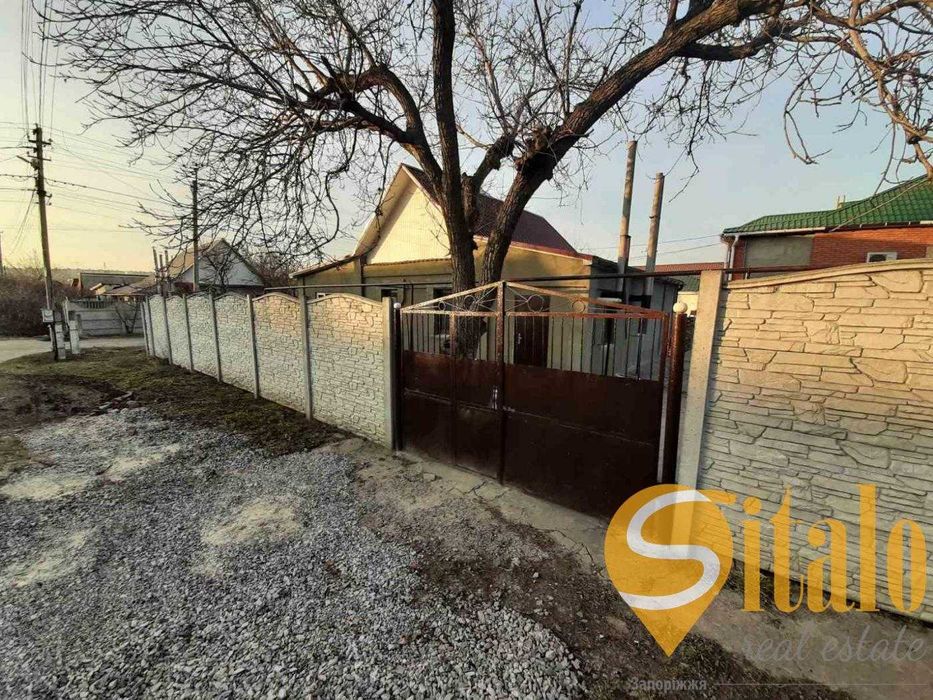 Продаж сучасного будинку