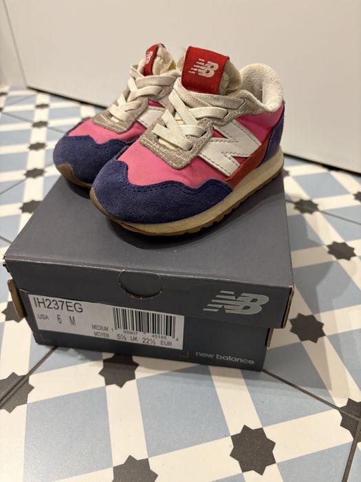 New Balance 237 rozmiar 22,5 - 12,5cm