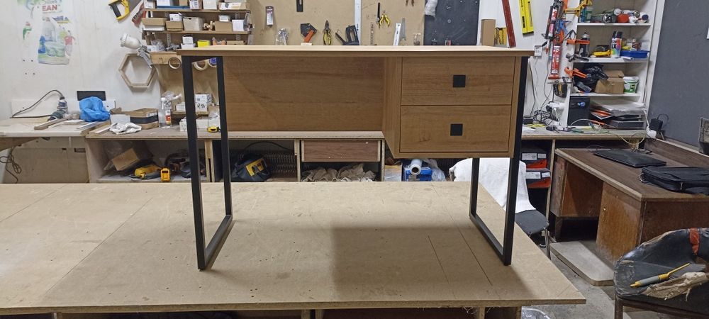 Стіл письмовий з шухлядами 110*55