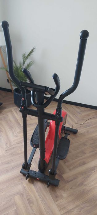 Orbitrek elektromechaniczny
