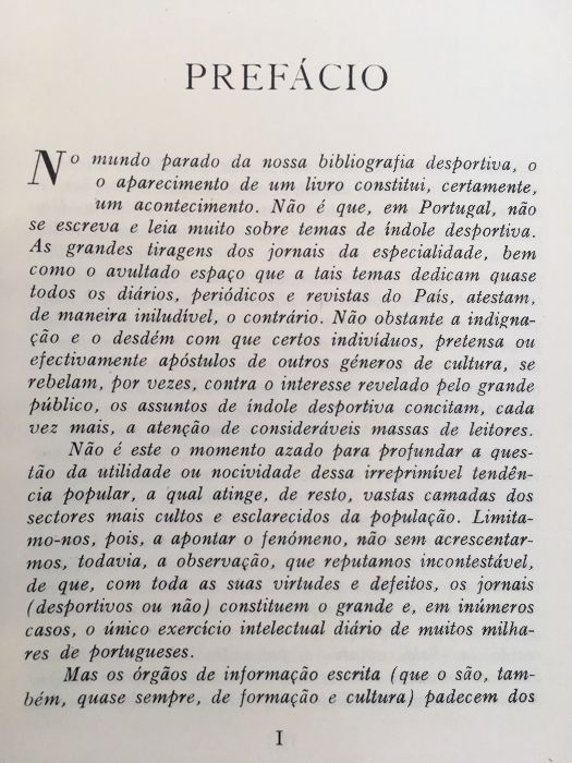 Futebol - Bancada da Imprensa - Vítor Santos- 1968